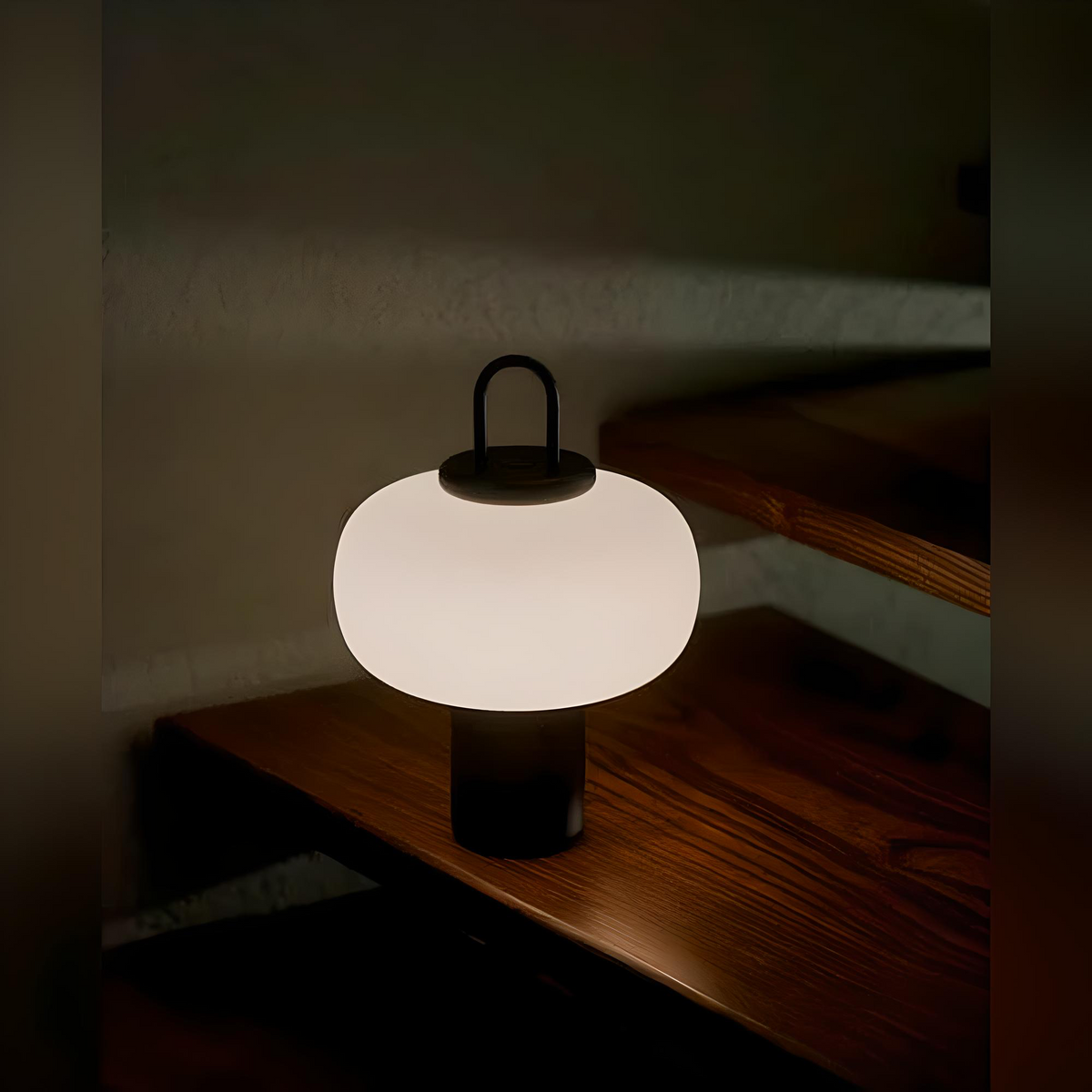 Nox Portable Lamp